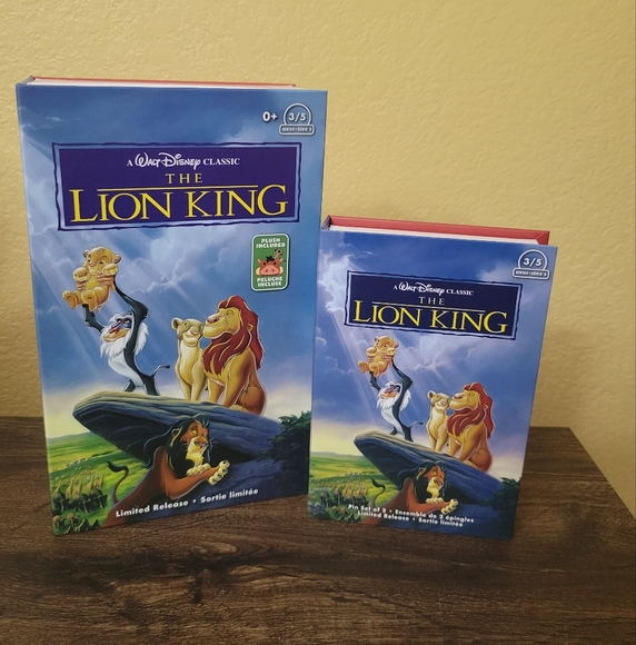 Disney Accessories Lion King Pin Plush Set Vhs Limited Release